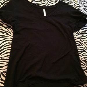 Black tee