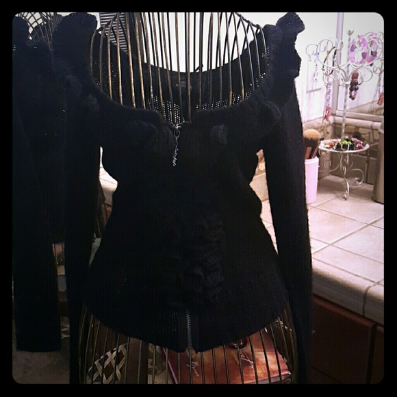 Guess sweater