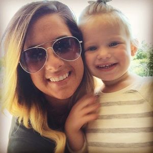 Meet your Posher, Samantha