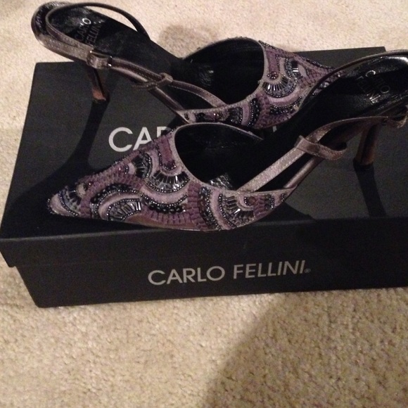 Dressy shoes