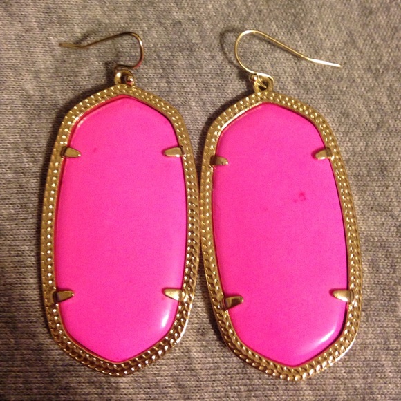 SOLD - Picture 1 of 1