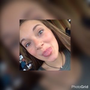 Meet your Posher, Savanna