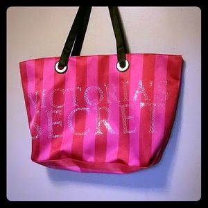 VICTORIAS SECRET TOTE BAG
