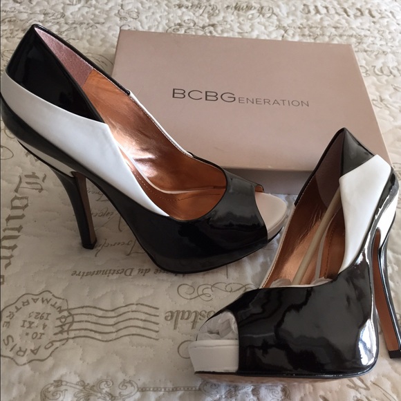 BCBG size 9 heels.