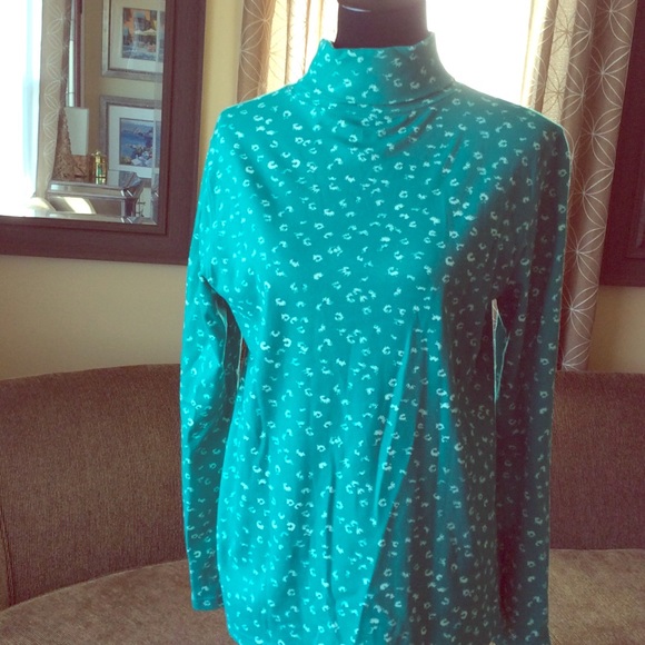 Green Turtleneck sz L