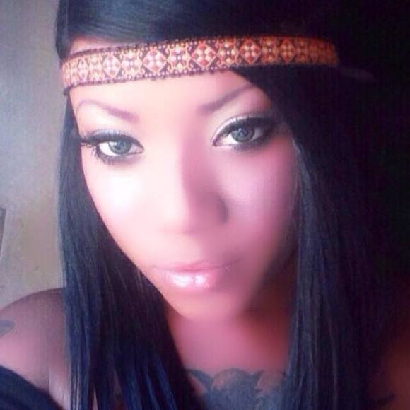 Meet your Posher, Crystal - Picture 1 of 1