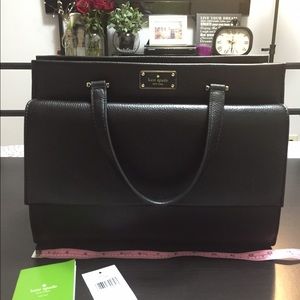 KATE SPADE (Carena) in black pebble.
