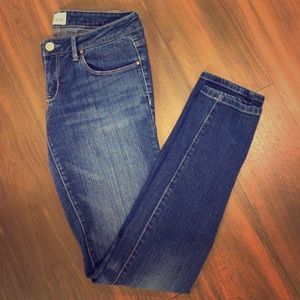 .: ONE DAY SALE :. Aeropostale Ashley skinny jeans