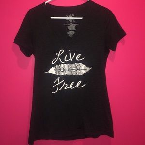 live free v-neck