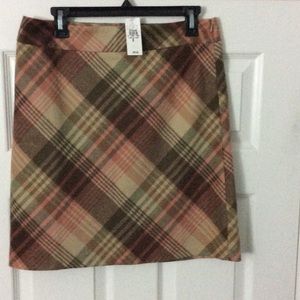 Pink/Neutral tone skirt, Fall & Winter Perfection