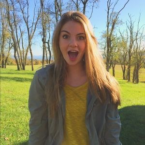 Meet your Posher, Savanna