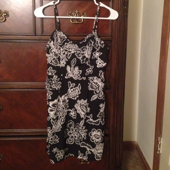 Short American Eagle dress. Size 2