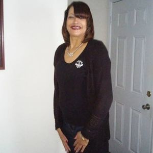 Meet your Posher, Ellana