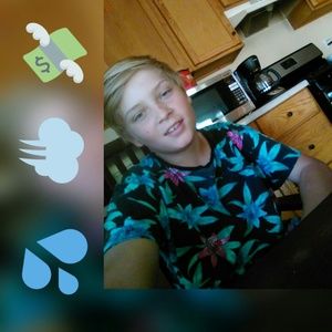 Meet your Posher, Ethan