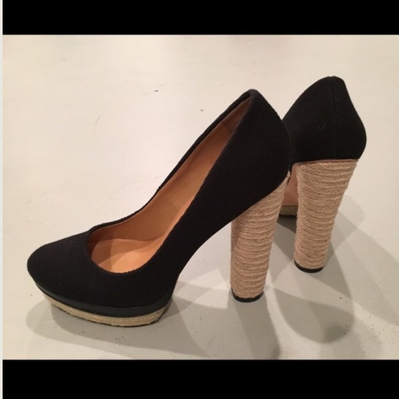 Ann Taylor Shoes - Ann Taylor Black Heels