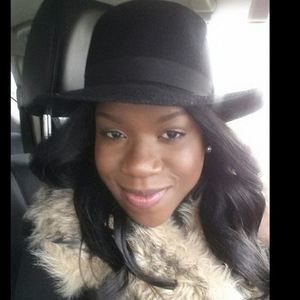 Meet your Posher, Myriam