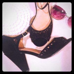 Black suede open toe heels!