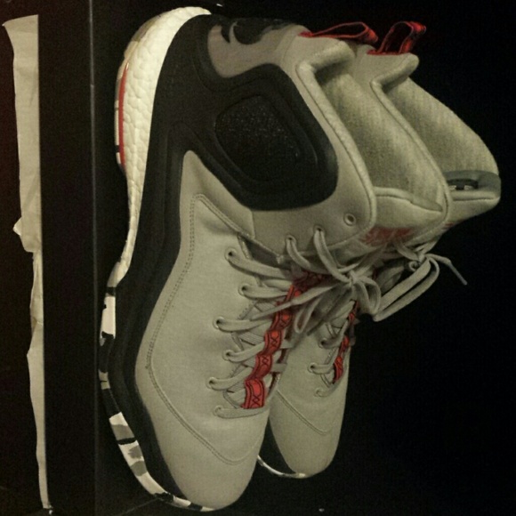 Derric rose size 12 adidas - Picture 1 of 1