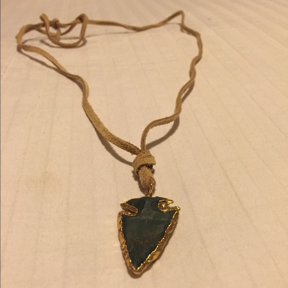 Arrow head necklace
