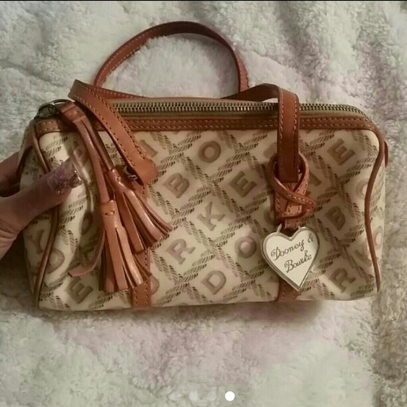 Dooney & Bourke tan leather handbag - Picture 1 of 4