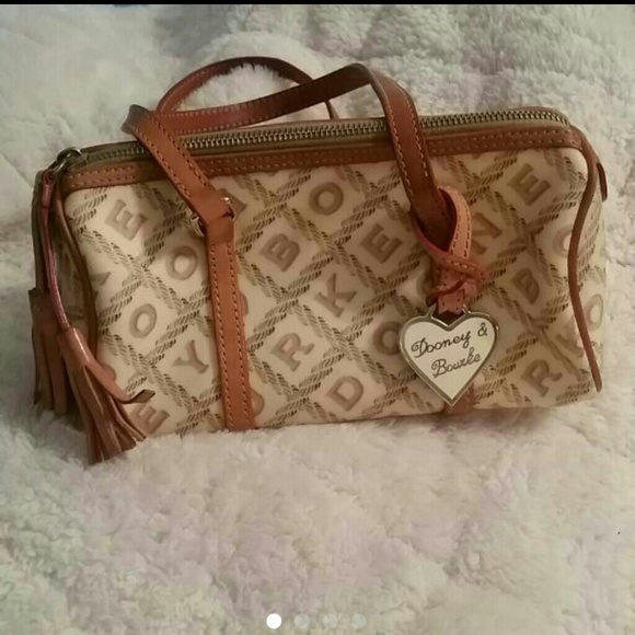 Dooney & Bourke tan leather handbag - Picture 4 of 4