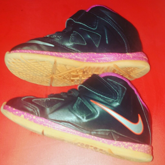 Lebrons for toddlers - Picture 1 of 1