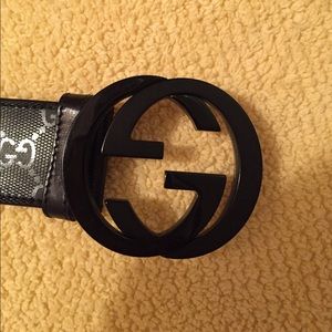 Men's Monogram Gucci belt.