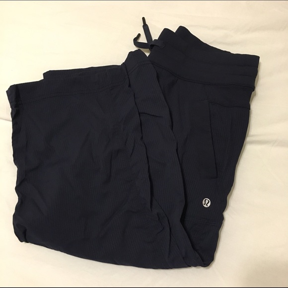 lululemon athletica Pants - Lululemon Dance Studio Crops