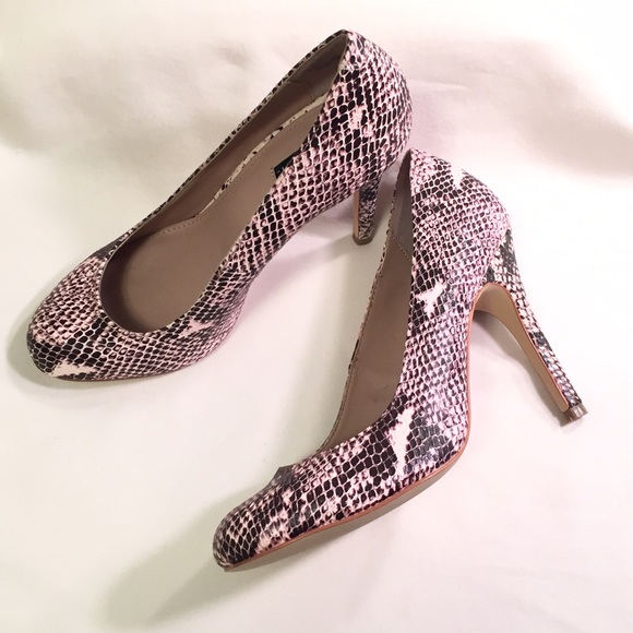 Shoemint Shoes - Pink snake print shoes