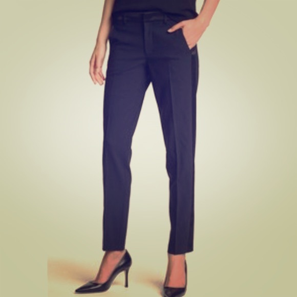 Pants - 🎈HOLIDAY SALE🎈VINCE pants with side stripe