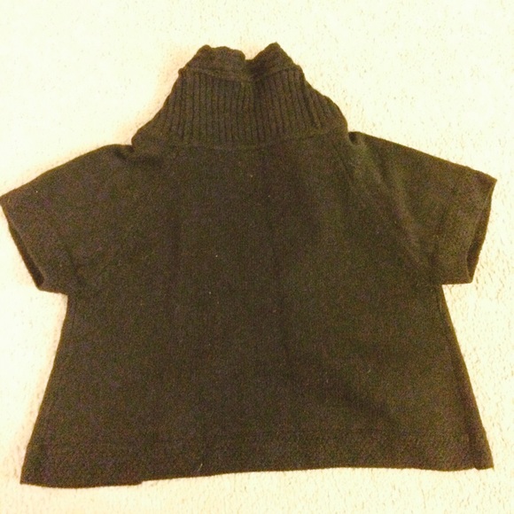 Central Park West Cape Style Crop Sweater! EUC - Picture 4 of 4