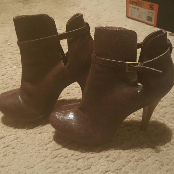 Booties - Picture 2 of 4