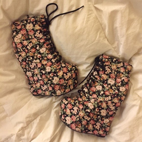 Jeffrey Campbell Shoes - Damsel Floral by Jeffrey Campbell