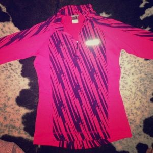 Brand new Avalanche pullover!