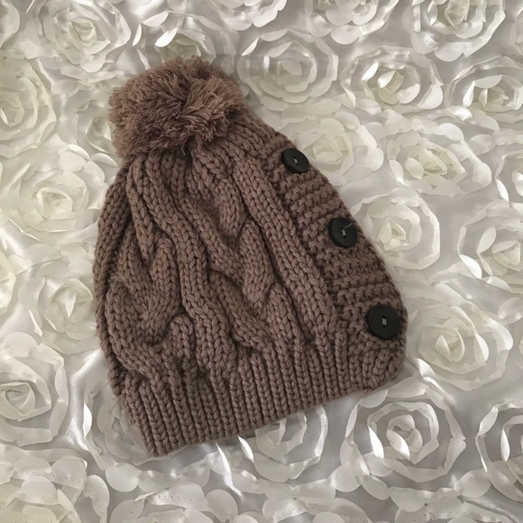 5/$20 shipped Taupe knit beanie with pompom - Picture 4 of 4