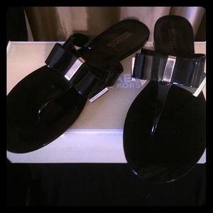 Never Worn - Michael Kors Kayden Bow Sandals