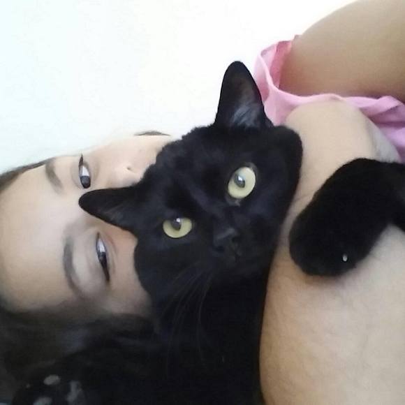 Meet your Posher, Alina - Picture 1 of 1