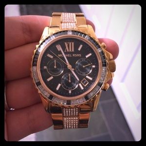 Michael Kors Rose gold watch