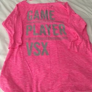 Small 3/4 sleeve workout top