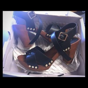 🎉ALDO Wooden Platform Heels🎉New!!