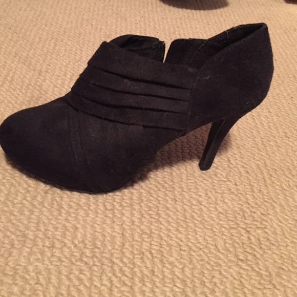 Heeled booties - Picture 4 of 4