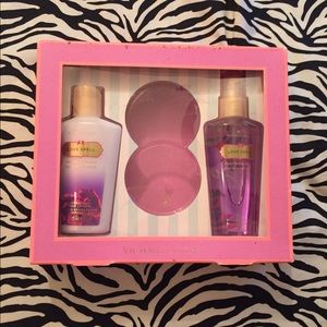 Love spell lotion and perfume