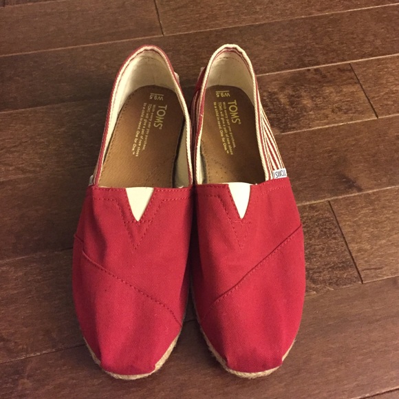 TOMS Shoes - TOMS classic university red