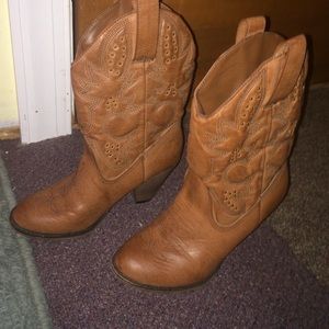 MIA heeled cowboy boots