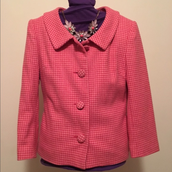 Moschino Jackets & Blazers - 💯Auth Moschino Pink Tweed Jacket SO Jackie O😍