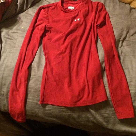 Long sleeve under armour size xs