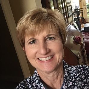 Meet your Posher, Paula