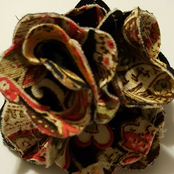 Custom  Made Mens Flower Lapel Pin