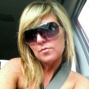 Meet your Posher, Carrie