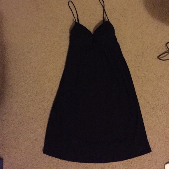 Simple LBD - Picture 2 of 4